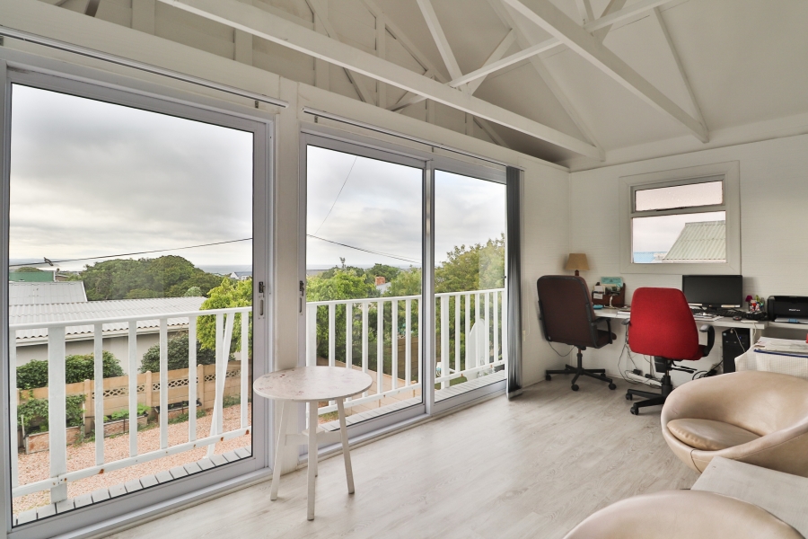 4 Bedroom Property for Sale in Stilbaai Wes Western Cape
